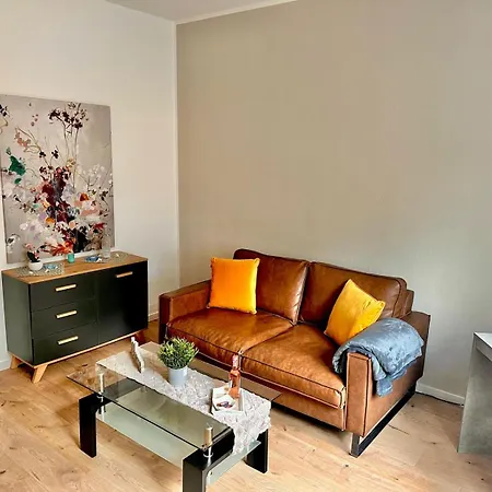 Ps120 Egr Business & Wlan, Gartenblick, Naehe Aachen, Ideal Fuer Businessaufenthalt & Staedtetrip * ستولبرغ