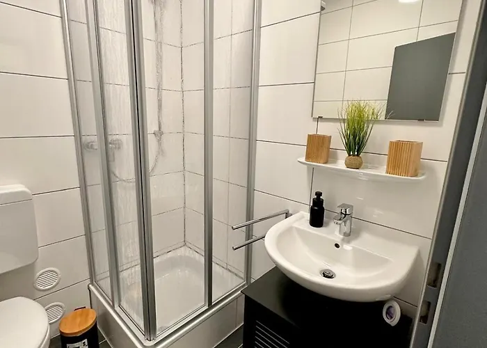 Ps120 Egr Business & Wlan, Gartenblick, Naehe Aachen, Ideal Fuer Businessaufenthalt & Staedtetrip Lejlighed